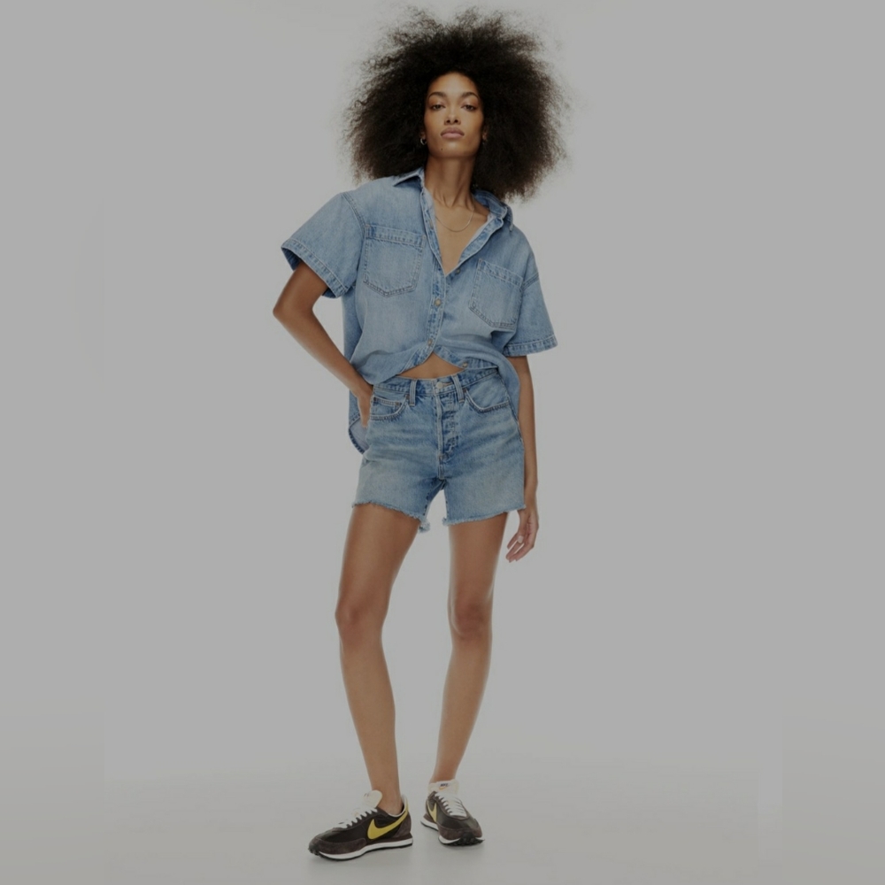 Aritzia Denim Forum, Ex-Boyfriend Midi Jean Shorts, Size 29